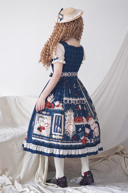 Casually Elegant Dress with a Refined Edge