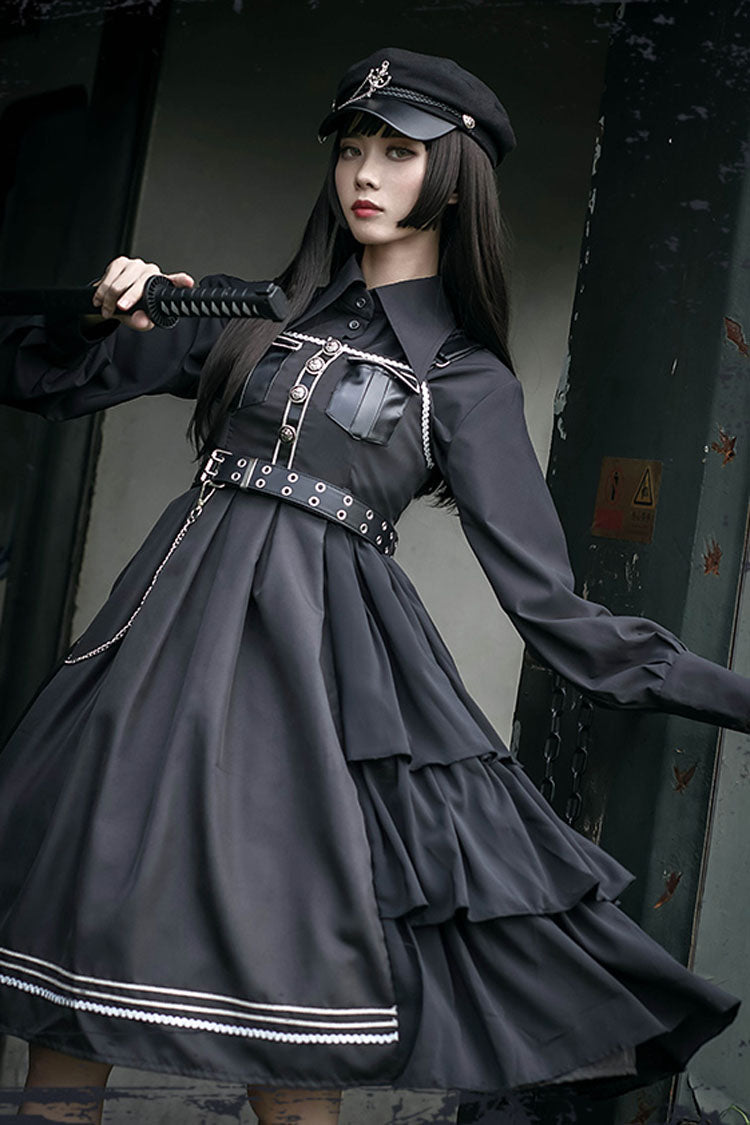 Finely Styled Dress with a Classic Vintage Look