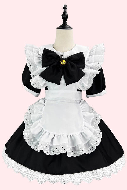 Casually Elegant Dress with a Refined Edge