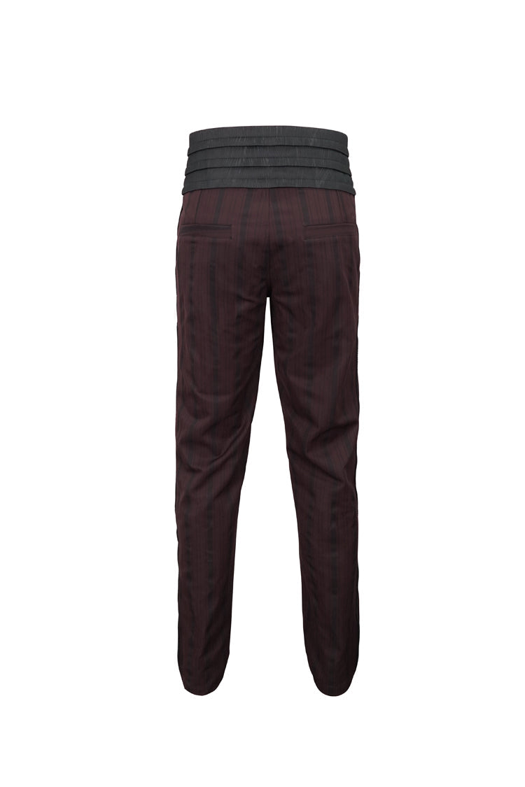 Subtly Elegant Trousers with a Refined Vintage Look