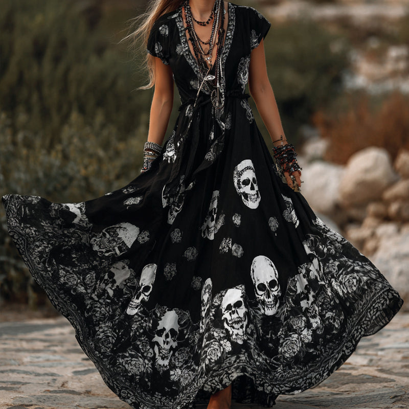 Subtly Elegant Dress with a Refined Vintage Look