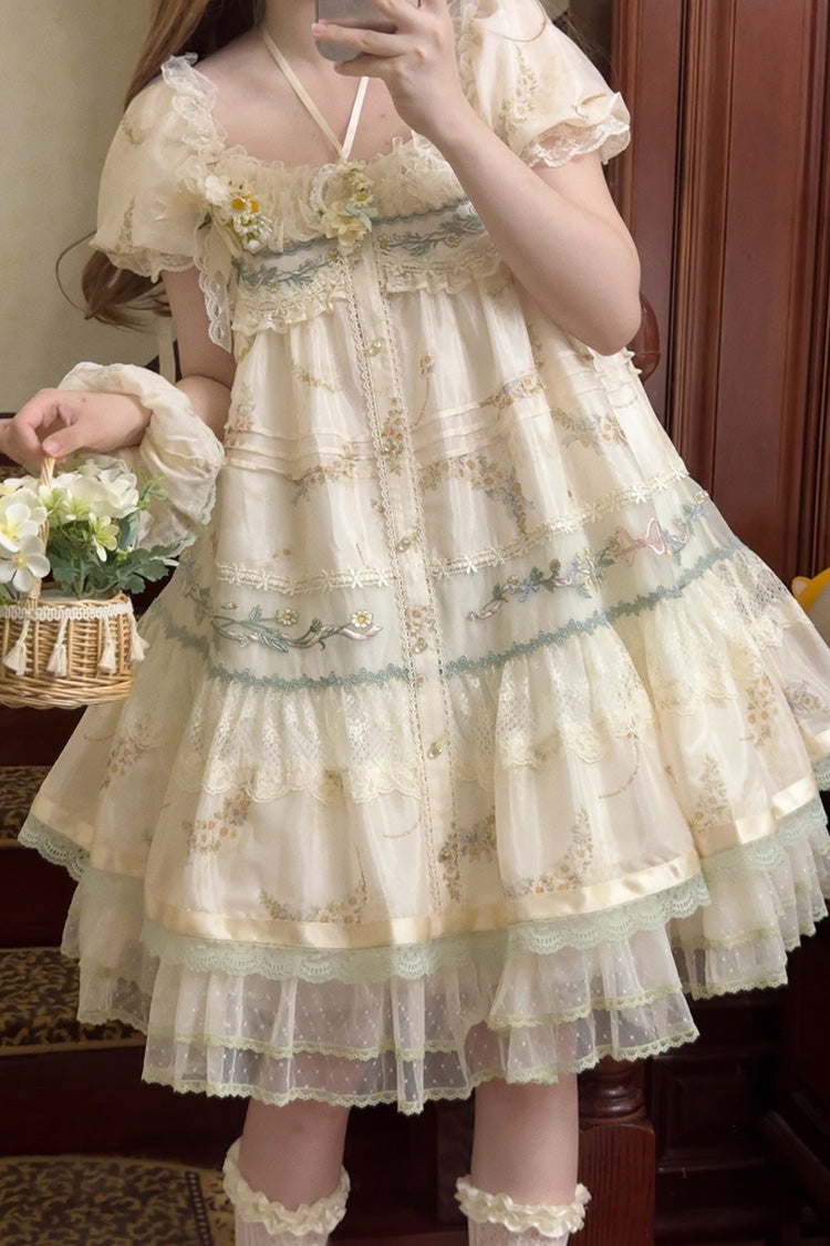 Subtly Elegant Dress with a Refined Vintage Look