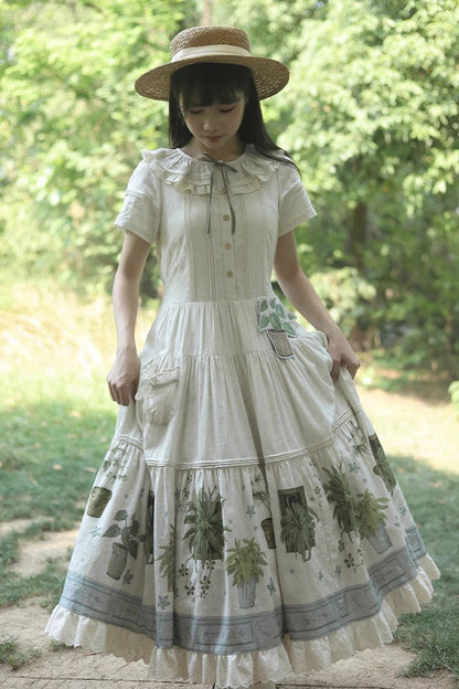 Vintage Style Dress with a Modern Fit