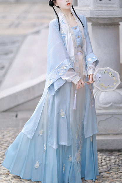 Classic Designed Dress in a Timeless Cut