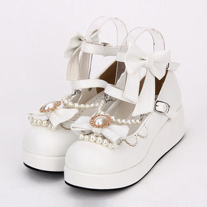 Effortlessly Elegant Shoes with a Timeless Design
