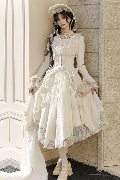 Beautifully Crafted Dress in a Classic Style