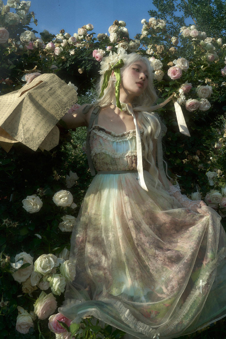 Subtly Elegant Dress with a Refined Vintage Look