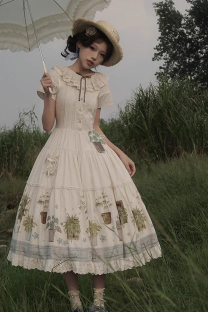 Vintage Style Dress with a Modern Fit
