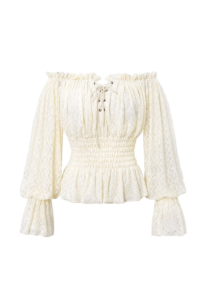 Finely Styled Blouse with a Classic Vintage Look