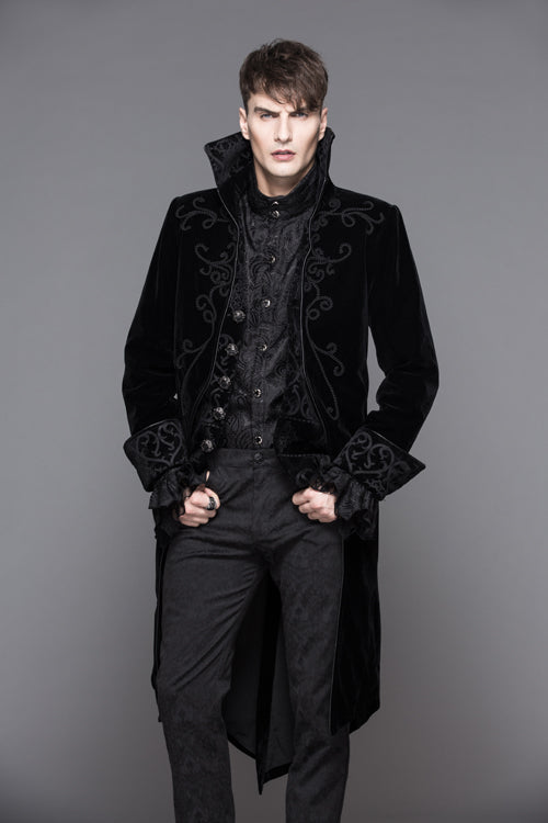 Finely Styled Coat with a Classic Vintage Look