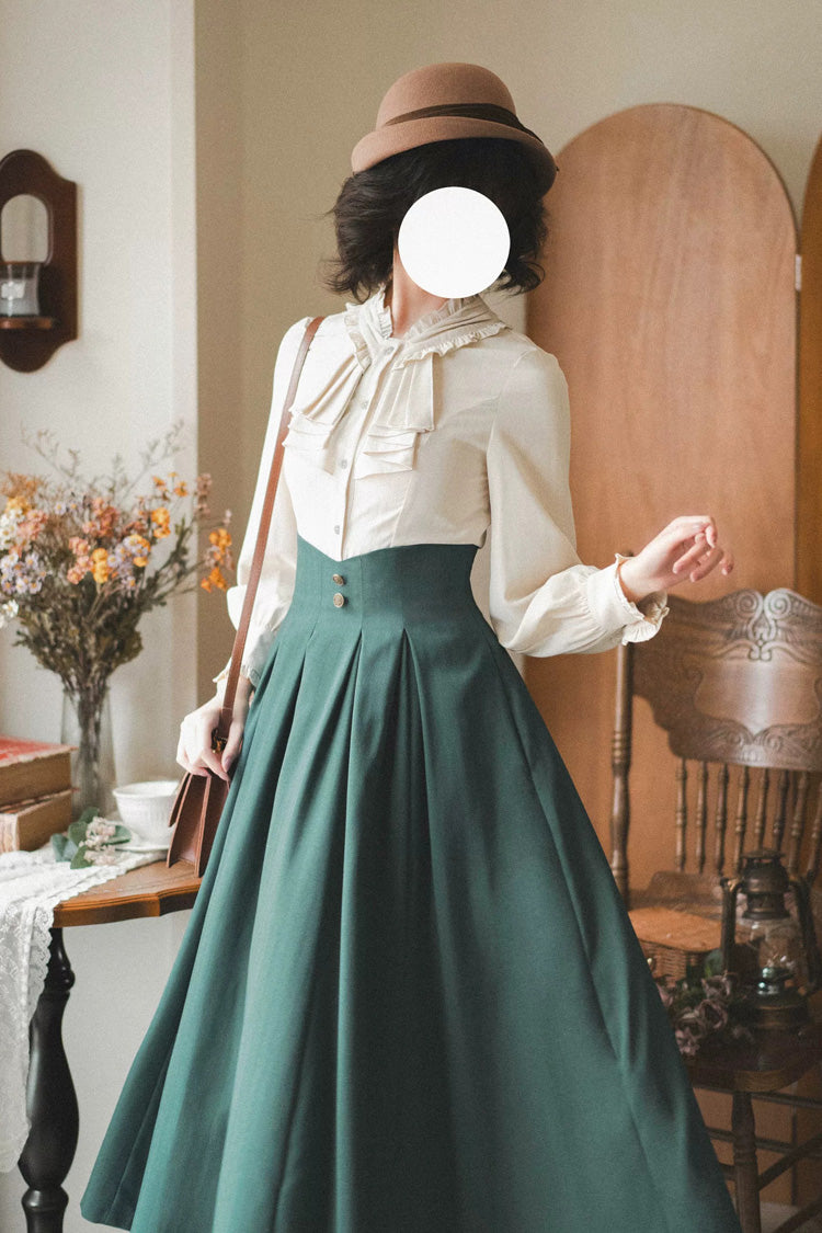 Finely Styled Garment with a Classic Vintage Look
