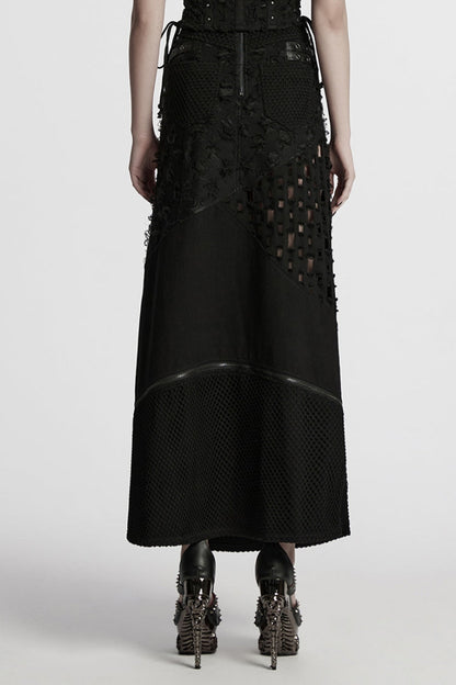 Casually Elegant Garment with a Refined Edge