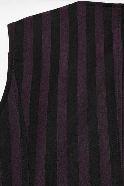 Effortlessly Elegant Garment with a Timeless Design