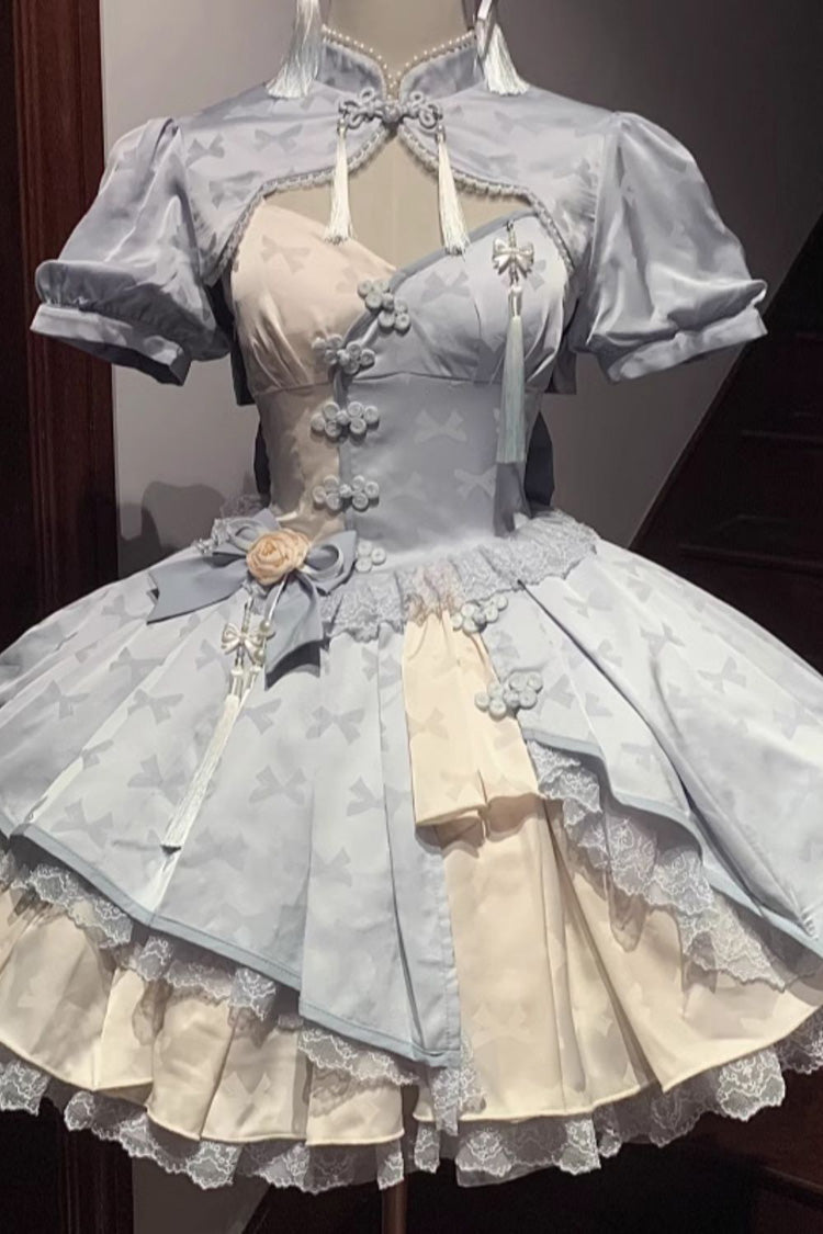 Finely Styled Dress with a Classic Vintage Look