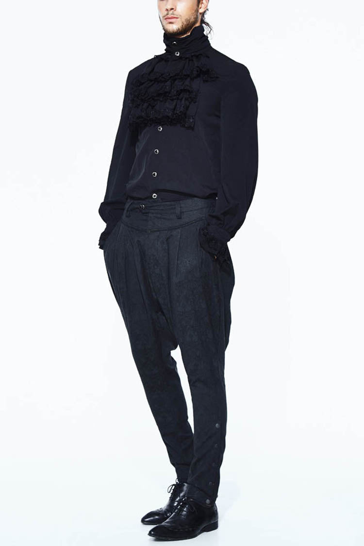 Classic Designed Pants in a Timeless Cut