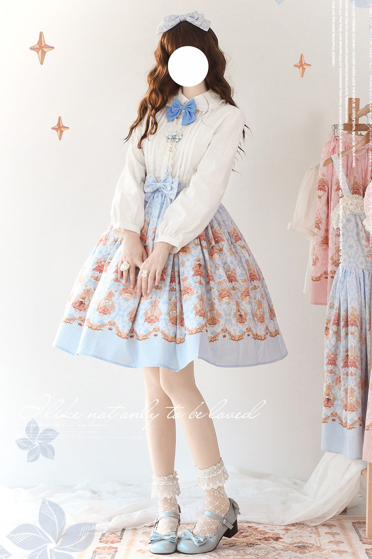 Subtly Elegant Dress with a Refined Vintage Look