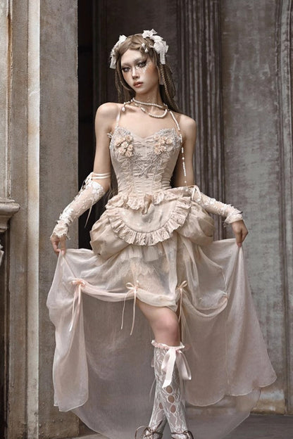 Effortlessly Elegant Garment with a Timeless Design
