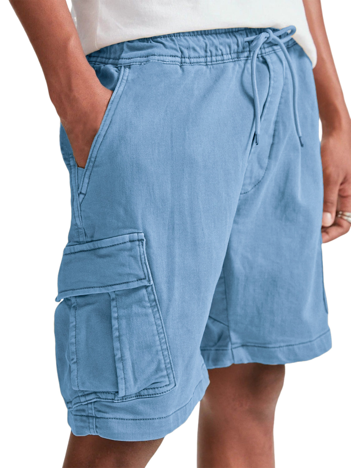 Effortlessly Elegant Pants with a Timeless Design