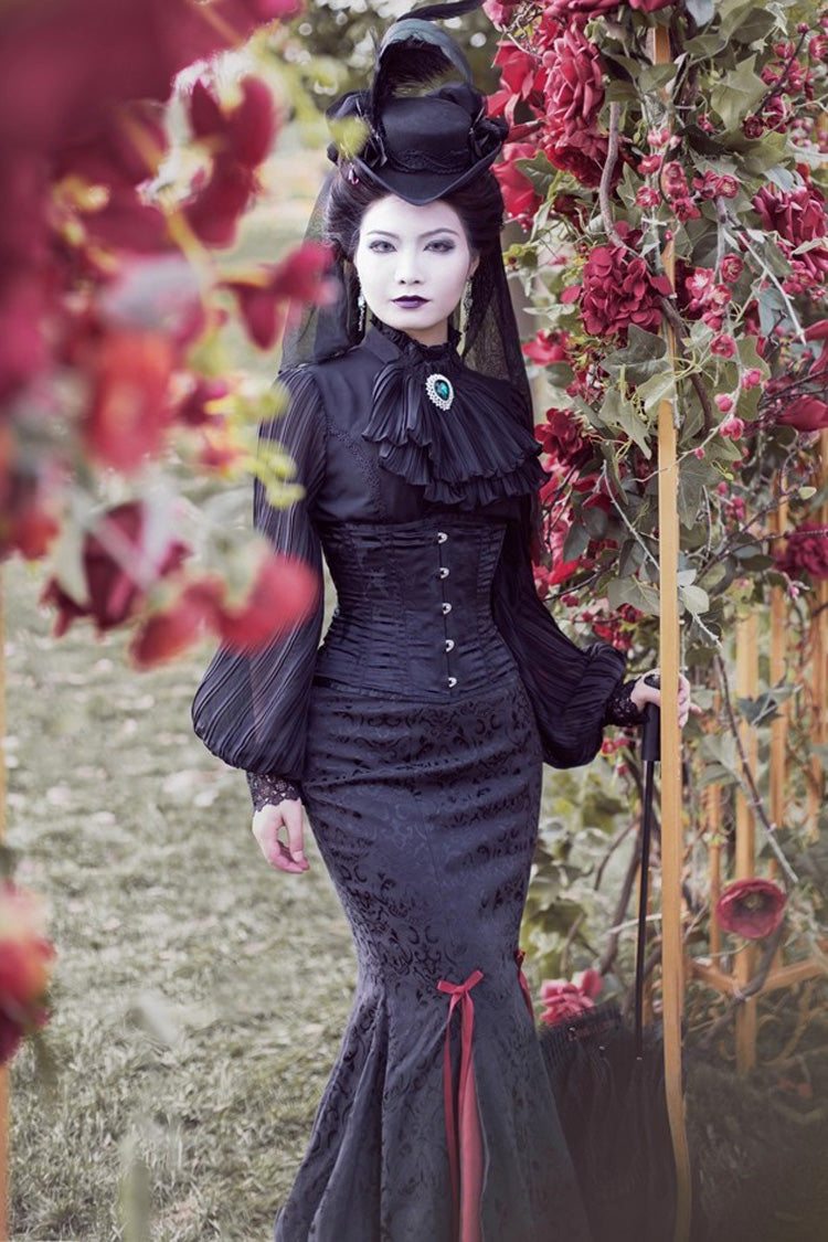 Effortlessly Elegant Garment with a Timeless Design