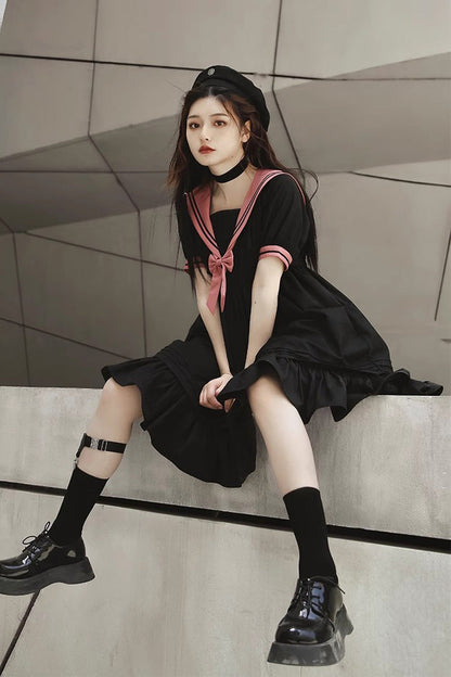 Casually Elegant Dress with a Refined Edge