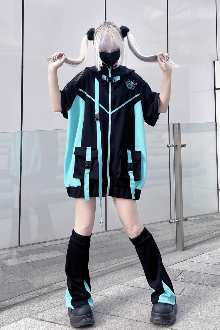 Casually Elegant Coat with a Refined Edge