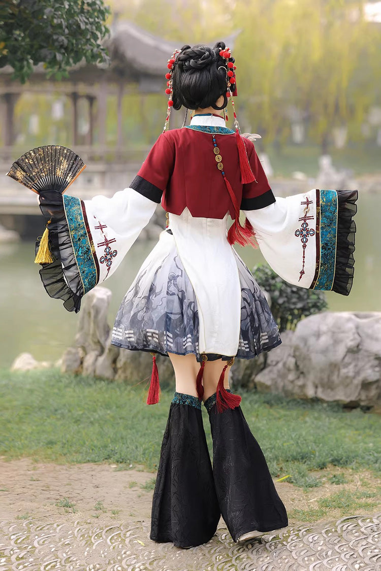 Beautifully Crafted Dress in a Classic Style