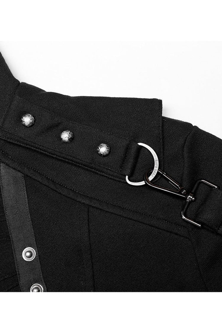 Beautifully Finished Coat in a Timeless Design