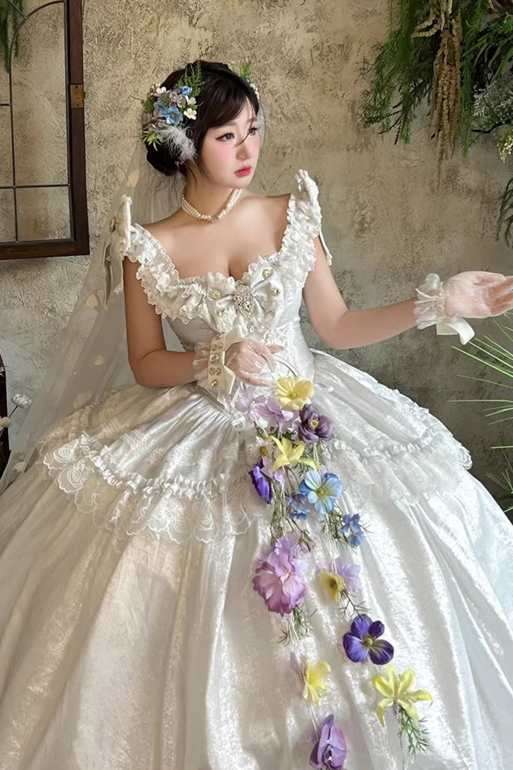 Subtly Elegant Dress with a Refined Vintage Look