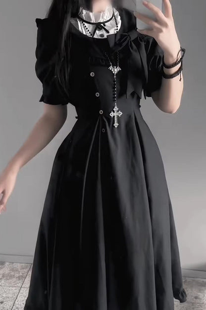 Subtly Elegant Dress with a Refined Vintage Look