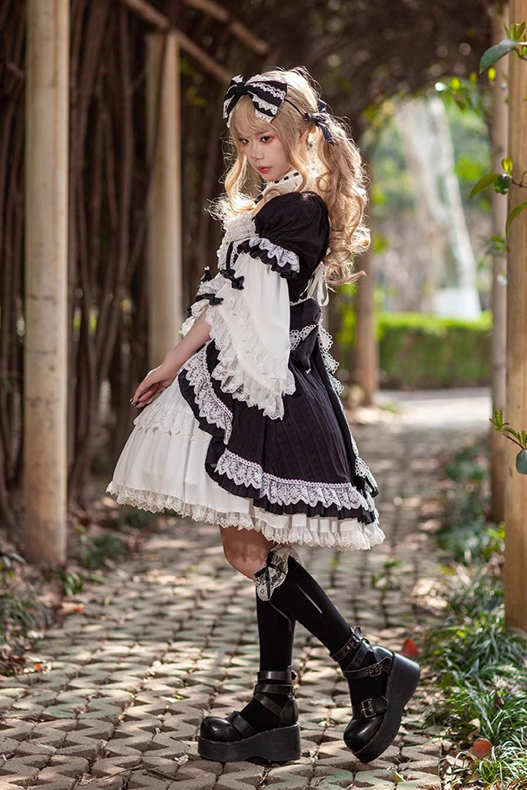 Beautifully Finished Cardigan in a Timeless Design