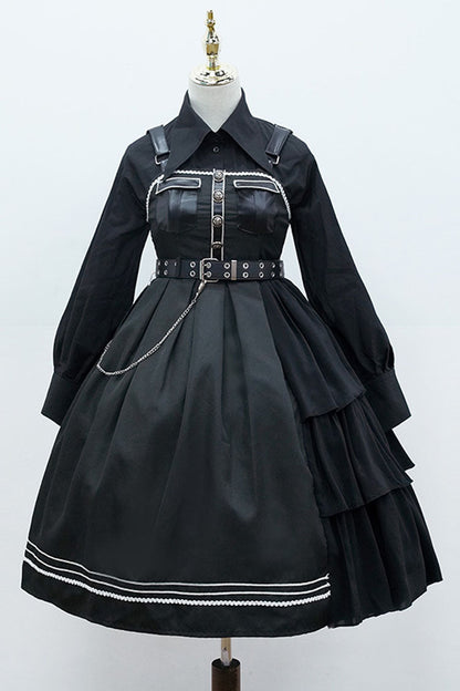 Finely Styled Dress with a Classic Vintage Look