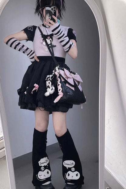 Casually Elegant Bag with a Refined Edge