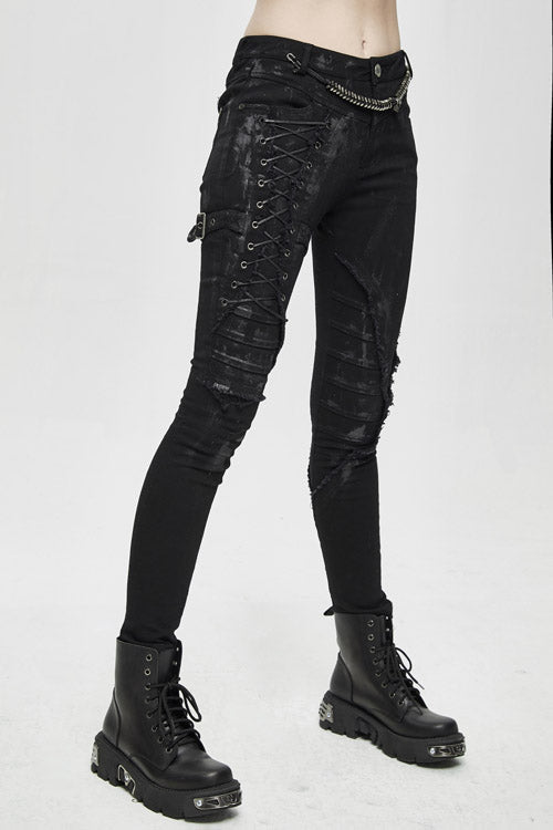 Effortlessly Elegant Pants with a Timeless Design