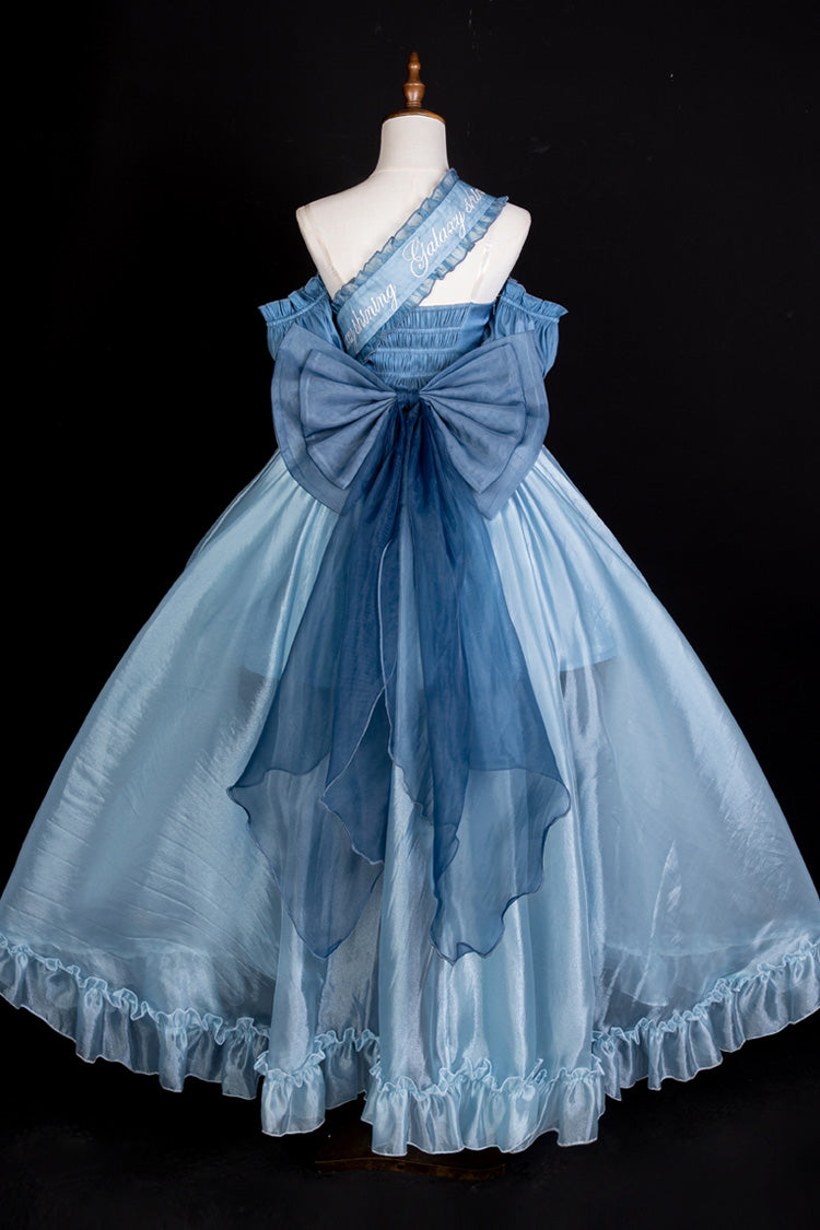 Subtly Elegant Dress with a Refined Vintage Look