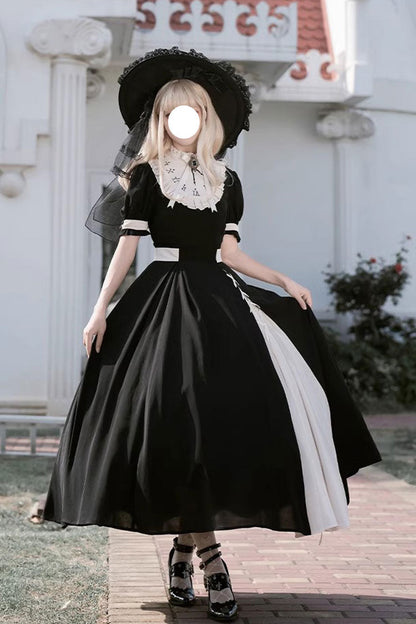 Sophisticated Dress with a Clean Classic Look