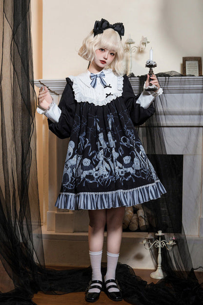 Subtly Elegant Dress with a Refined Vintage Look