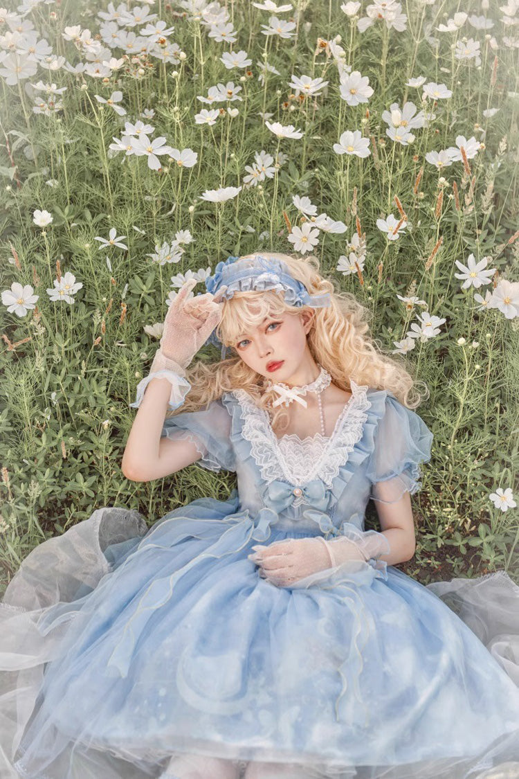 Subtly Elegant Dress with a Refined Vintage Look