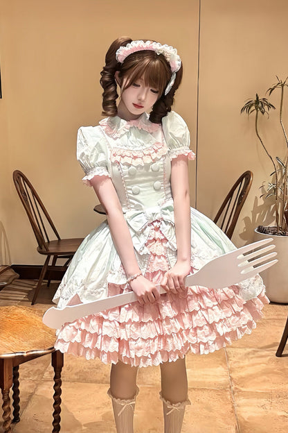 Subtly Elegant Dress with a Refined Vintage Look