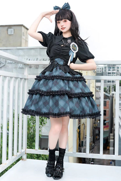 Beautifully Crafted Dress in a Classic Style