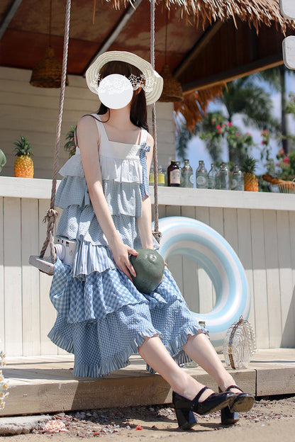 Subtly Elegant Dress with a Refined Vintage Look