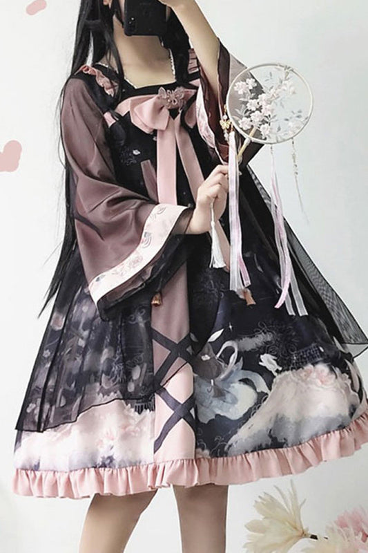 Finely Styled Dress with a Classic Vintage Look