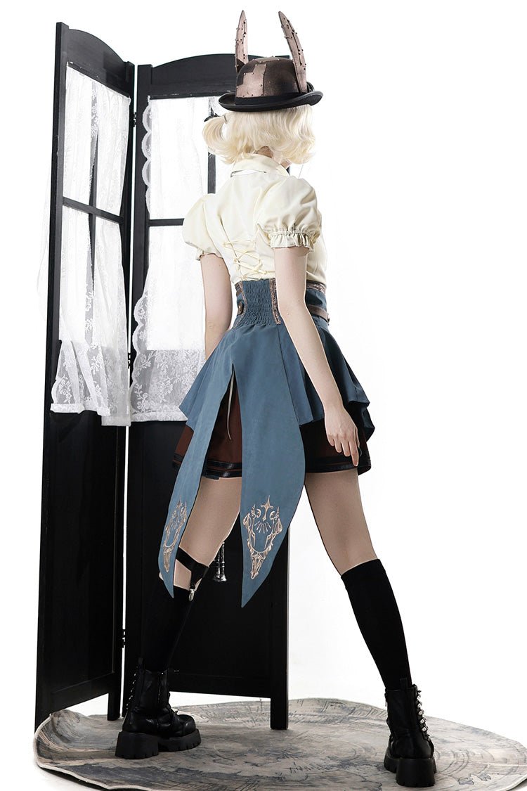 Finely Styled Garment with a Classic Vintage Look