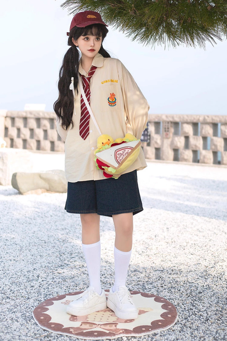 Elegantly Styled Bag for Everyday Wear