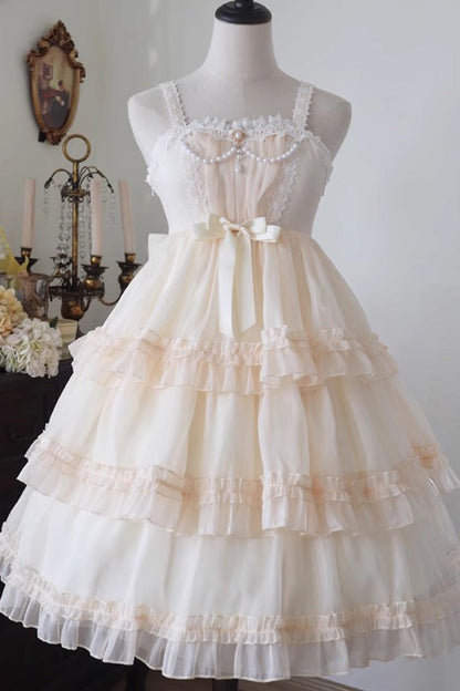Finely Styled Dress with a Classic Vintage Look