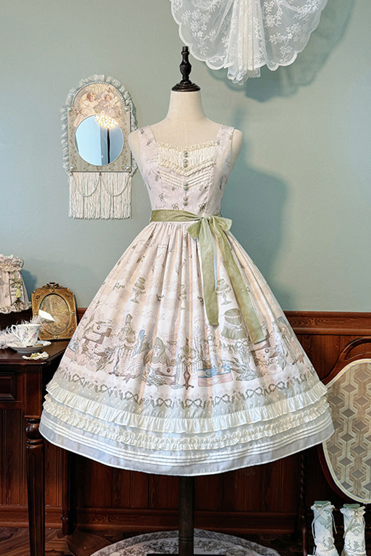 Finely Styled Dress with a Classic Vintage Look