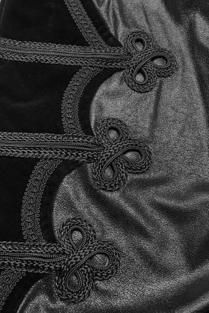 Beautifully Finished Coat in a Timeless Design