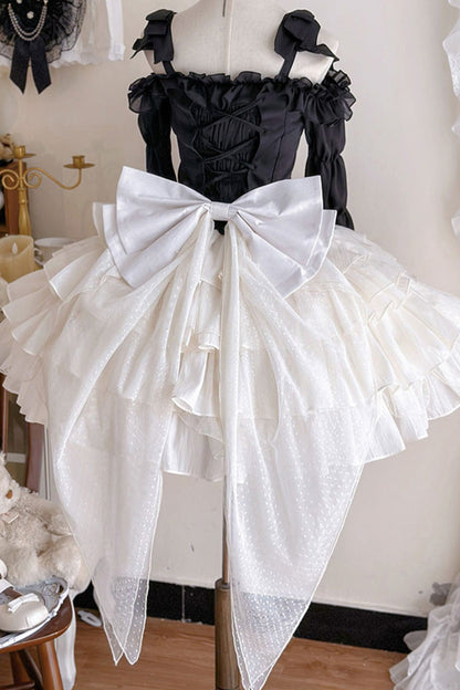 Casually Elegant Dress with a Refined Edge