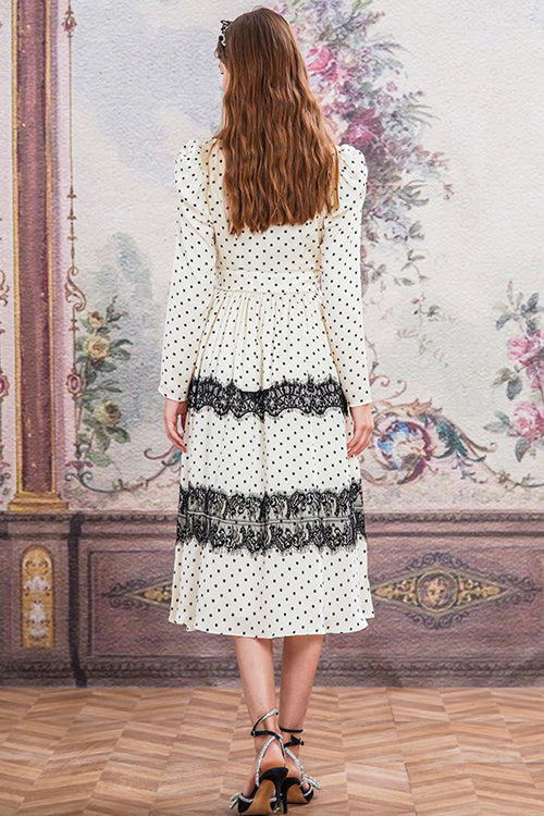 Casually Elegant Dress with a Refined Edge