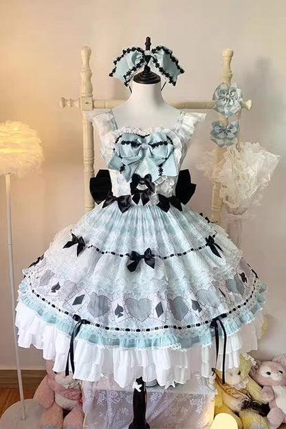 Finely Styled Dress with a Classic Vintage Look