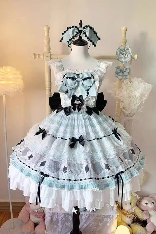 Finely Styled Dress with a Classic Vintage Look